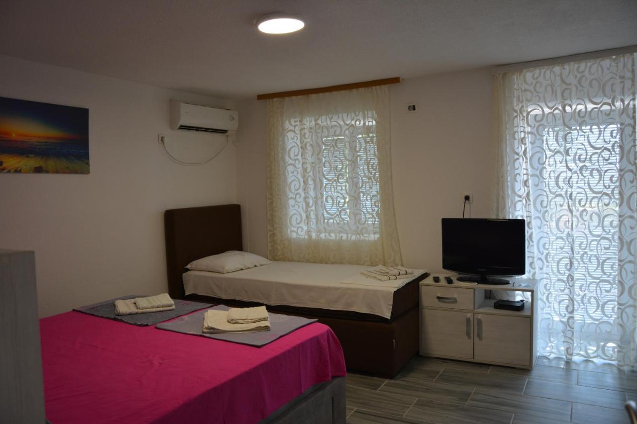 Apartments Djedovic 2 Petrovac Extérieur photo